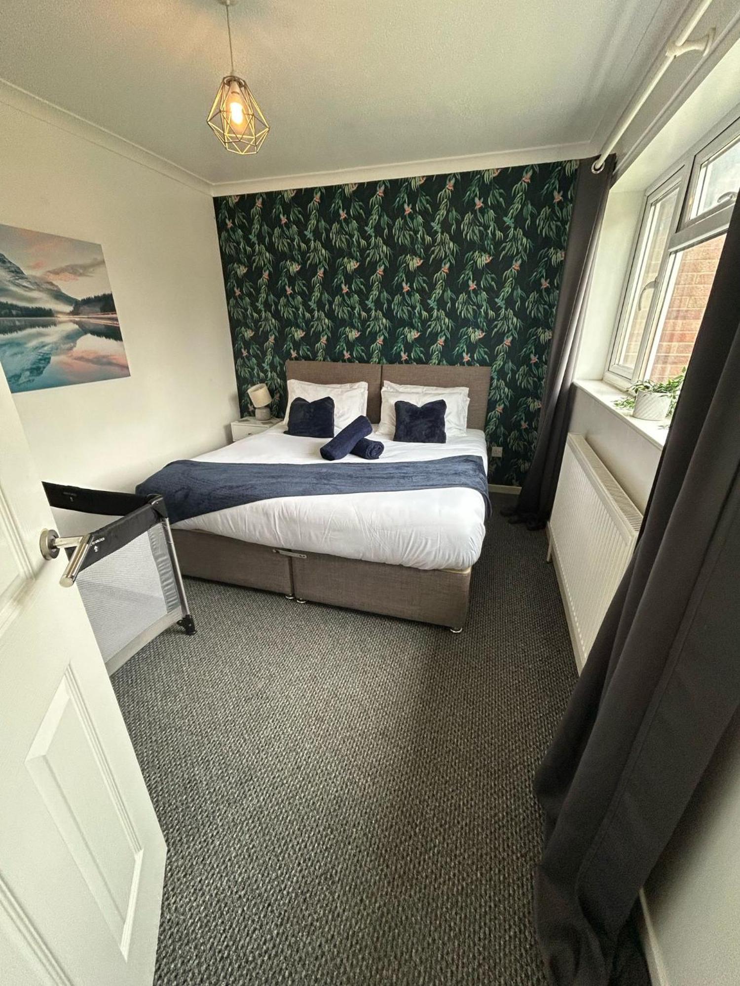 Modern House In The Heart Of The Lutterworth 빌라 외부 사진